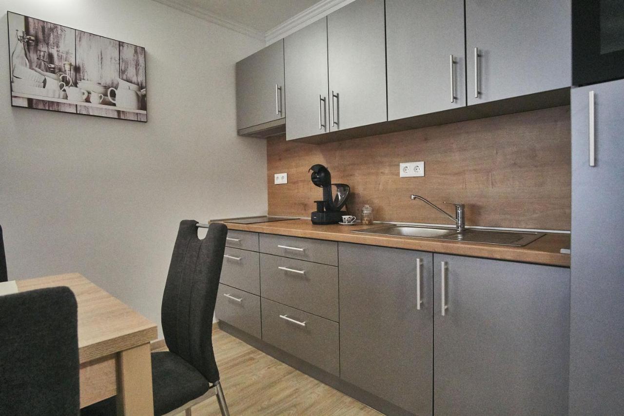 Cadet Apartments - Hostaid Siofok Exterior photo